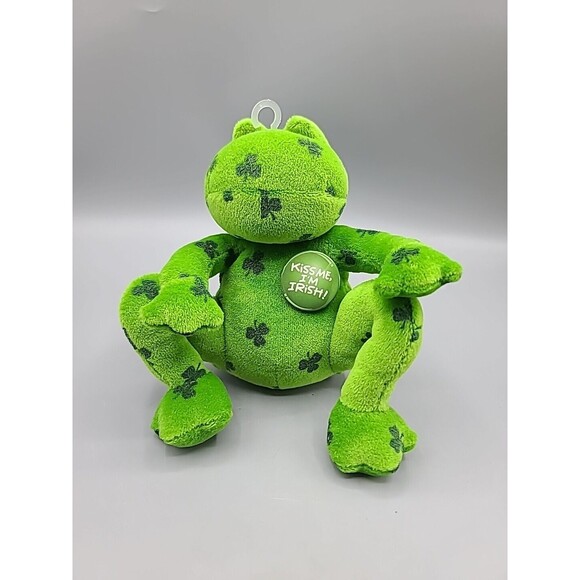 Kiss Me I'm Irish Shamrock Small Green Frog Toad Figurine Plush - Picture 1 of 12